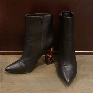 Express Heel Booties